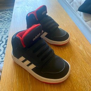 Worn 2-3 times toddler adidas Velcro sneaker